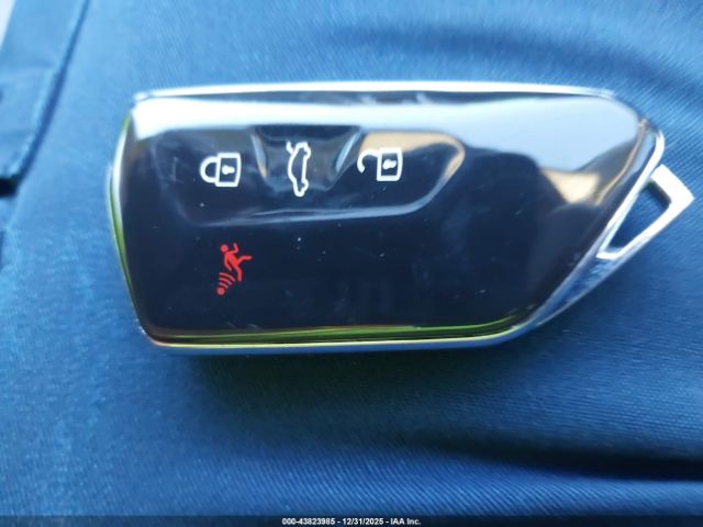 2023 VOLKSWAGEN GOLF GTI WVWGA7CDXPW168822 Photo 10