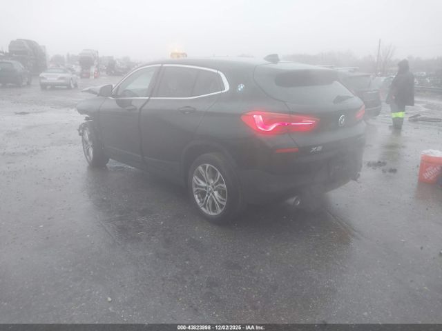 2020 BMW X2 WBXYJ1C05L5P85319 Photo 2