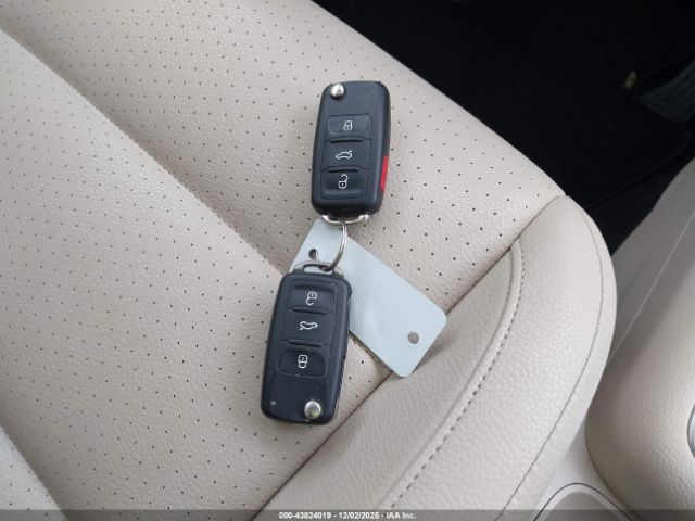 2016 VOLKSWAGEN TIGUAN WVGBV7AX9GW586182 Photo 10