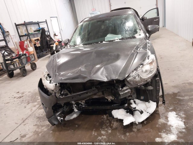 JM3KE4CY2G0693187 Mazda Cx-5 Touring