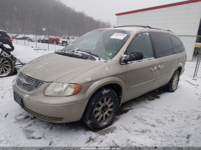 2003 CHRYSLER TOWN & COUNTRY 2C8GP74L83R125960 Photo 1