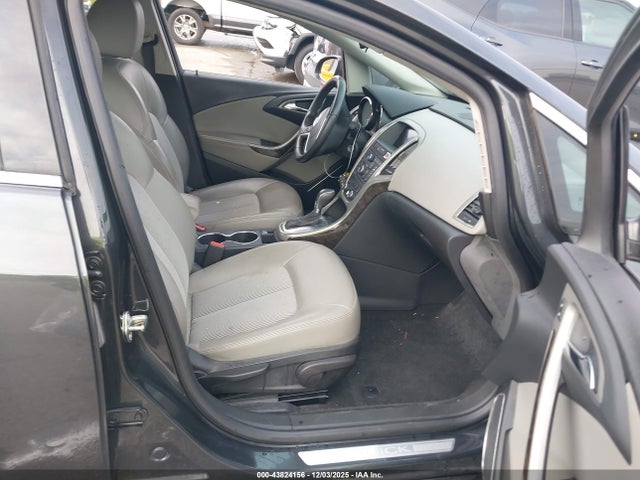 43824156 :رقم المزاد ، 1G4PP5SK6G4115111 vin ، 2016 Buick Verano مزاد بيع