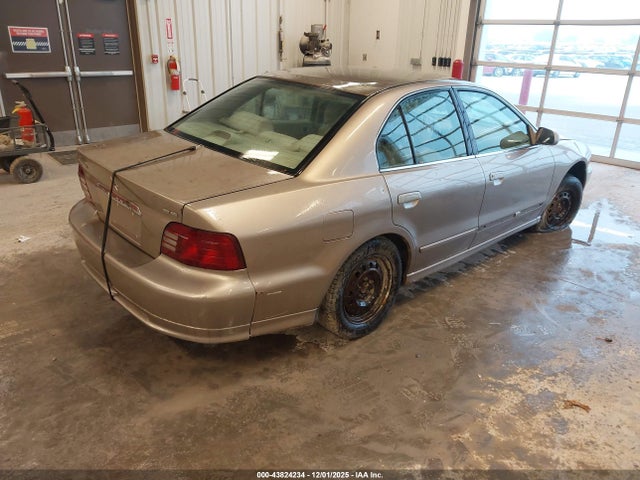 2001 MITSUBISHI GALANT 4A3AA46G71E177031 Photo 3