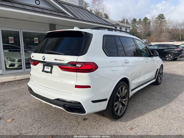 2022 BMW X7 5UXCX6C02N9J14574 Photo 3