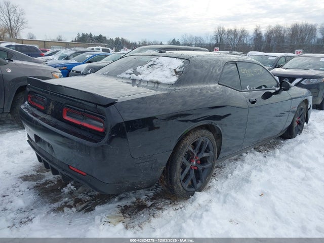 Продаж на аукціоні авто 2022 Dodge Challenger R/t, vin: 2C3CDZBT3NH188131, номер лоту: 43824279