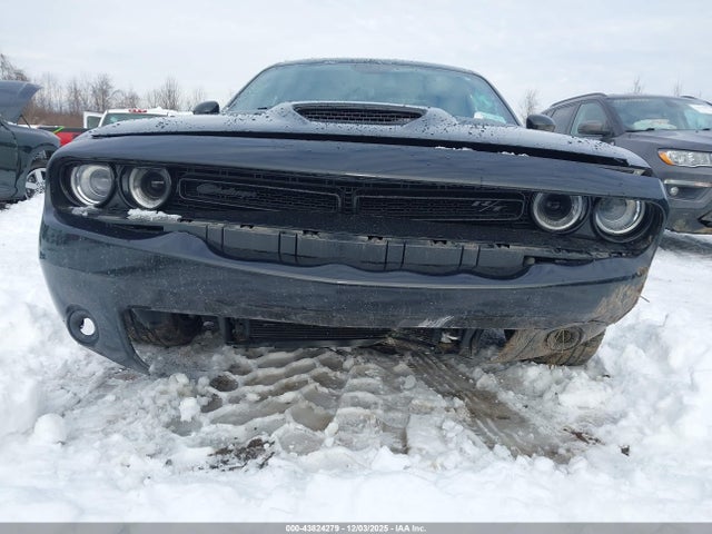 Продаж на аукціоні авто 2022 Dodge Challenger R/t, vin: 2C3CDZBT3NH188131, номер лоту: 43824279