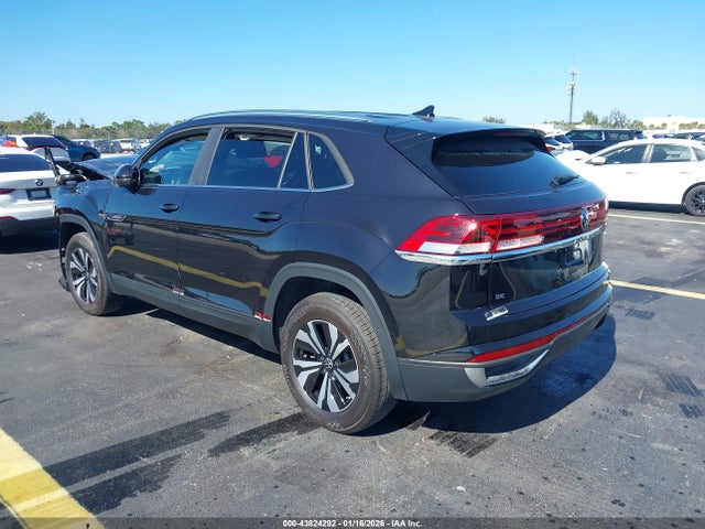 2024 Volkswagen Atlas Cross Sport 2.0t Se მანქანა იყიდება აუქციონზე, vin: 1V2DE2CA7RC234892, აუქციონის ნომერი: 43824292