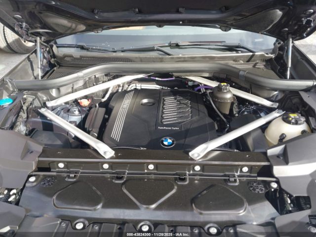 2022 BMW X5 5UXCR6C08N9M52426 Photo 9