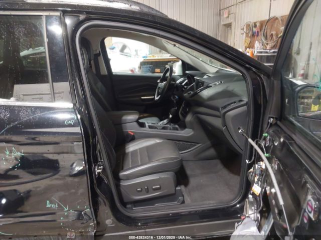 2017 FORD ESCAPE 1FMCU9G94HUC63831 Photo 4