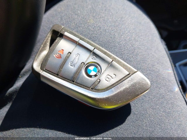 2022 BMW X5 5UXCR6C00N9M11210 Photo 10