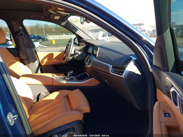 2022 BMW X5 5UXCR6C00N9M11210 Photo 4