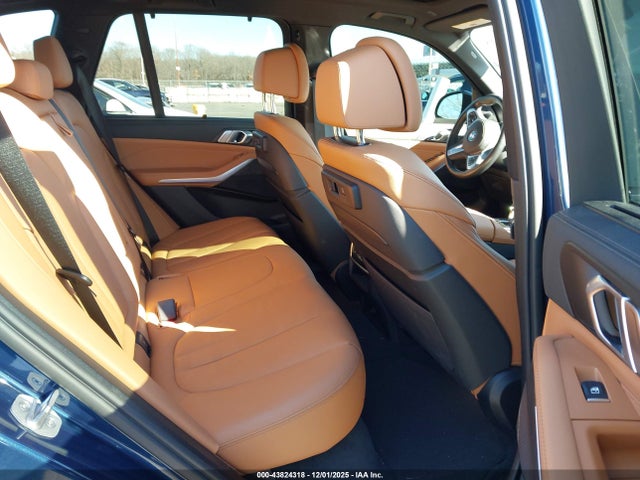 2022 BMW X5 5UXCR6C00N9M11210 Photo 7