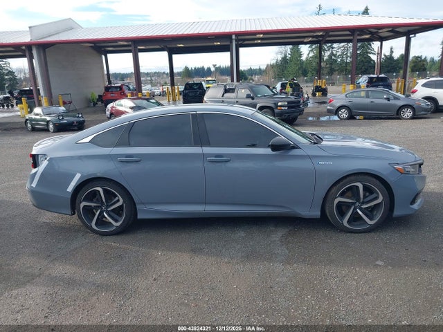 1HGCV3F29NA033820 Honda Accord Hybrid Sport