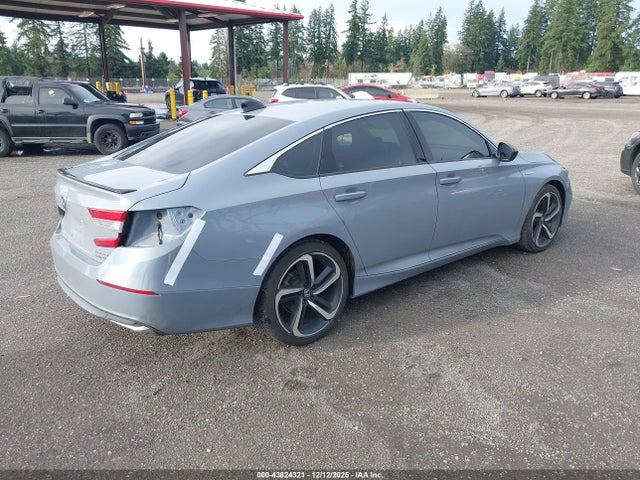 1HGCV3F29NA033820 Honda Accord Hybrid Sport