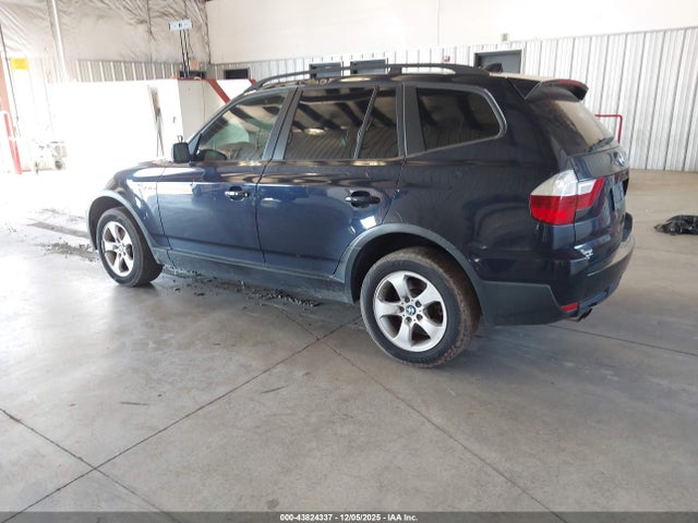 2007 BMW X3 WBXPC93477WJ00843 Photo 2