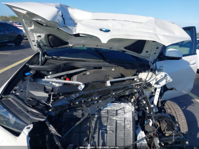 2025 BMW X5 5UX13EU09S9Z84720 Photo 9