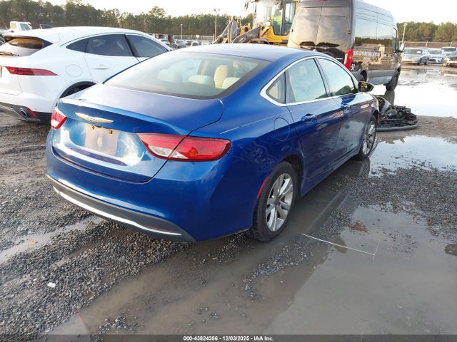 Chrysler 200 Limited 2015 1C3CCCAB4FN697145 Image 4