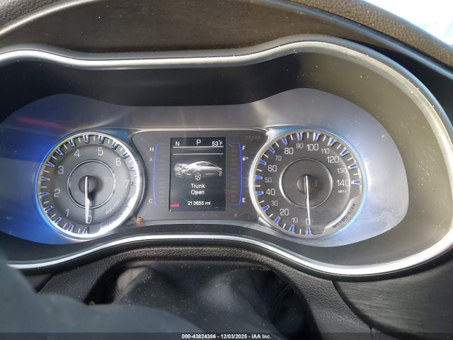 Chrysler 200 Limited 2015 1C3CCCAB4FN697145 Image 7