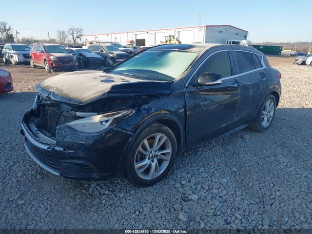 43824453 :رقم المزاد ، SJKCH5CP3JA054087 vin ، 2018 Infiniti Qx30 Luxury مزاد بيع