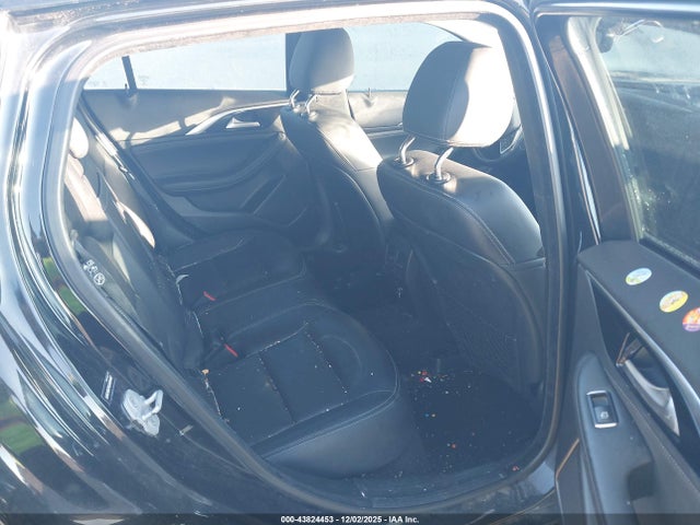 43824453 :رقم المزاد ، SJKCH5CP3JA054087 vin ، 2018 Infiniti Qx30 Luxury مزاد بيع