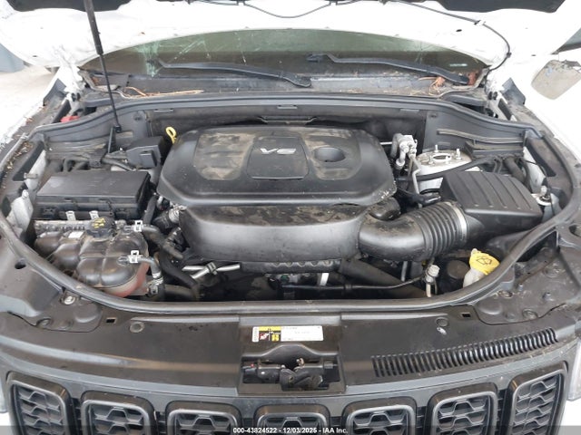 43824522 :رقم المزاد ، 1C4RJFAG6JC425810 vin ، 2018 Jeep Grand Cherokee Upland 4x4 مزاد بيع