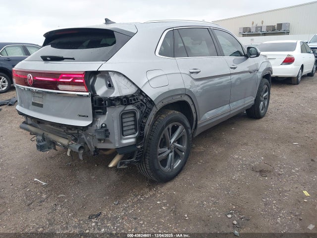 2024 VOLKSWAGEN ATLAS CROSS SPORT 1V2AE2CA1RC203494 Photo 3