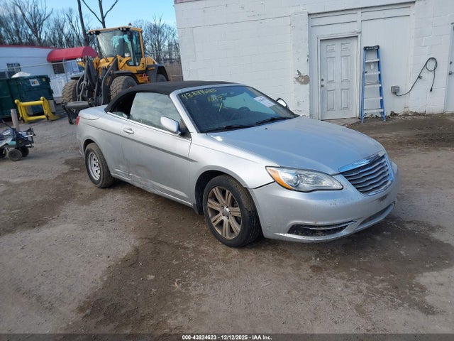 Продаж на аукціоні авто 2011 Chrysler 200 Touring, vin: 1C3BC2EG4BN620541, номер лоту: 43824623