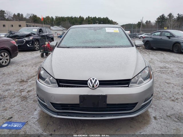 3VW217AU4FM088201 Volkswagen Golf Tsi Se 4-door