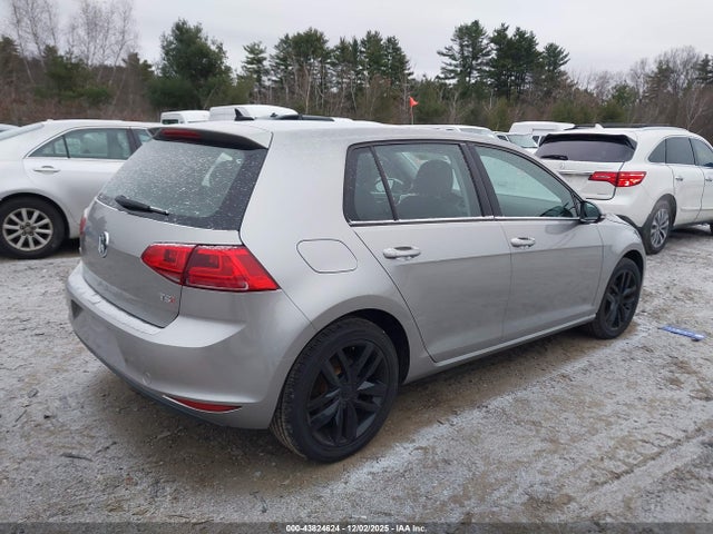 3VW217AU4FM088201 Volkswagen Golf Tsi Se 4-door