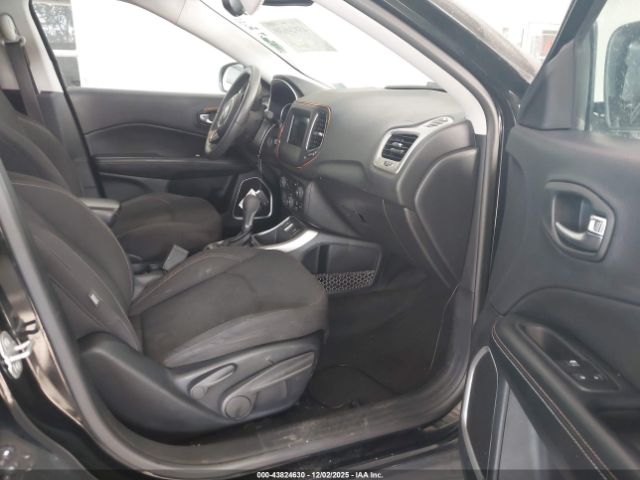 2018 JEEP COMPASS 3C4NJCAB5JT250780 Photo 4