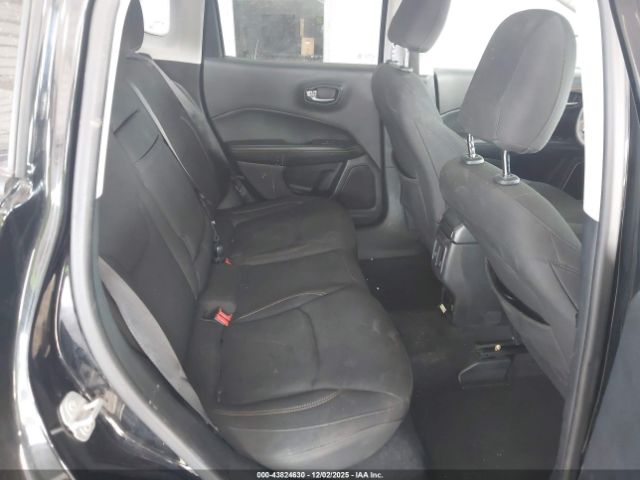 2018 JEEP COMPASS 3C4NJCAB5JT250780 Photo 7