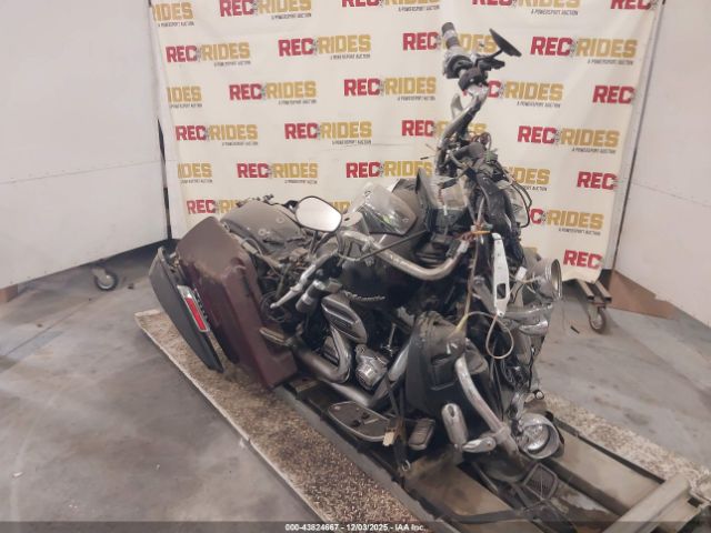 2012 HARLEY-DAVIDSON FLHX 1HD1KBM12CB601253