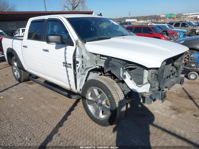 Auction sale of the 2017 Ram 1500 Lone Star  4x2 5'7 Box, vin: 3C6RR6LTXHG530058, lot number: 43824774