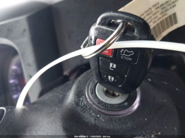 2017 TOYOTA HIGHLANDER 5TDBZRFH1HS370107 Photo 10