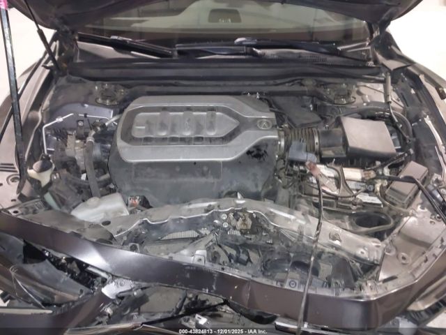 2018 ACURA RLX JH4KC1F54JC000610 Photo 9
