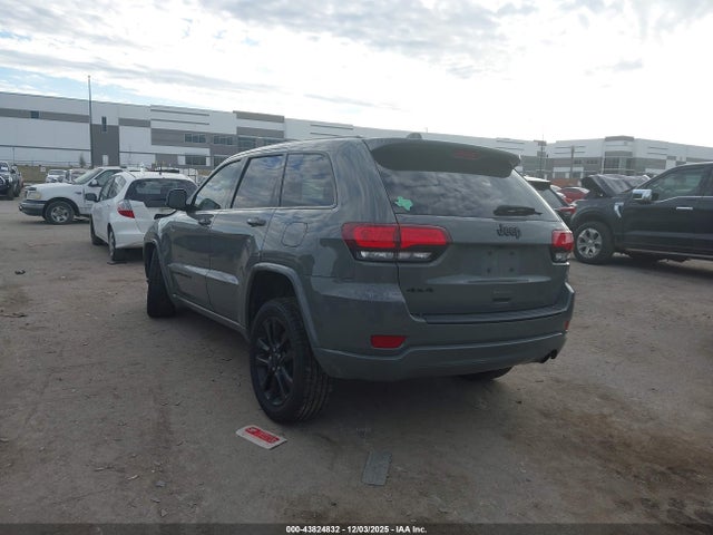 2021 JEEP GRAND CHEROKEE 1C4RJFAG1MC678702 Photo 2