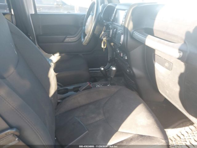 2017 JEEP WRANGLER UNLIMITED 1C4BJWDG4HL544723 Photo 4