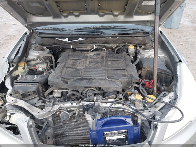 2011 Subaru Outback 3.6r Limited მანქანა იყიდება აუქციონზე, vin: 4S4BREKC5B2368731, აუქციონის ნომერი: 43824946