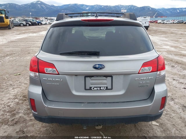 2011 Subaru Outback 3.6r Limited მანქანა იყიდება აუქციონზე, vin: 4S4BREKC5B2368731, აუქციონის ნომერი: 43824946