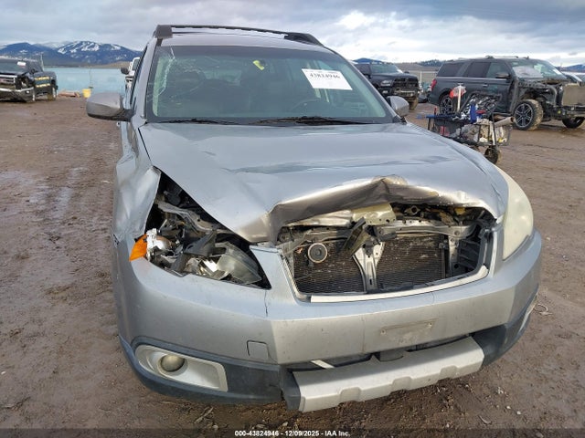 2011 Subaru Outback 3.6r Limited მანქანა იყიდება აუქციონზე, vin: 4S4BREKC5B2368731, აუქციონის ნომერი: 43824946