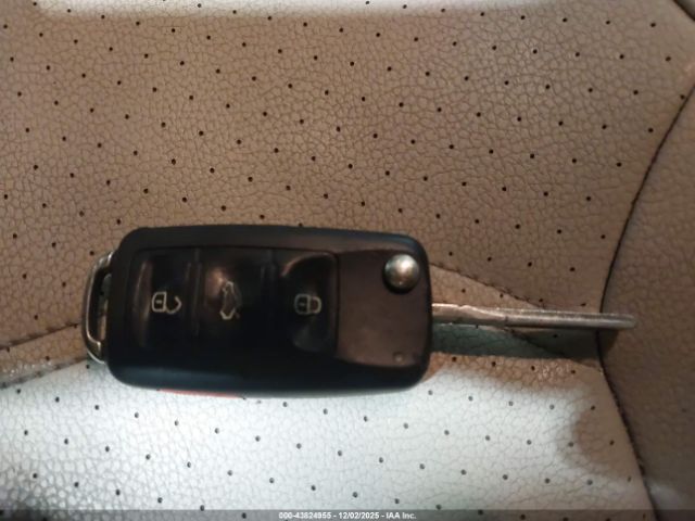 2014 VOLKSWAGEN PASSAT 1VWBT7A38EC106801 Photo 10