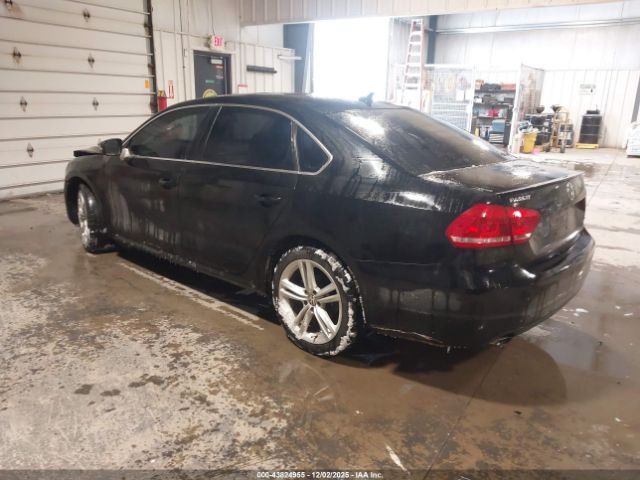 2014 VOLKSWAGEN PASSAT 1VWBT7A38EC106801 Photo 2