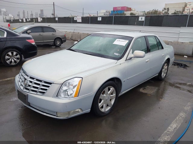 2006 Cadillac Dts Standard მანქანა იყიდება აუქციონზე, vin: 1G6KD57Y06U112548, აუქციონის ნომერი: 43824957
