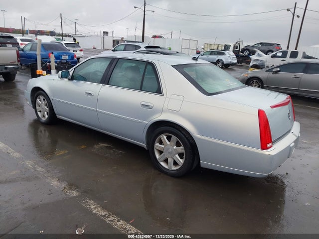 2006 Cadillac Dts Standard მანქანა იყიდება აუქციონზე, vin: 1G6KD57Y06U112548, აუქციონის ნომერი: 43824957