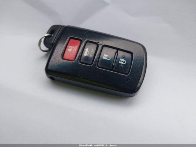 Aukcja sprzedaży 2017 Toyota Corolla Se, vin: 5YFBURHE0HP667234, numer aukcji: 43824961