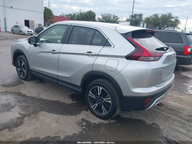 2024 MITSUBISHI ECLIPSE CROSS JA4ATWAA9RZ069942 Photo 2