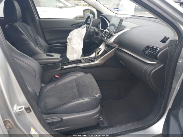 2024 MITSUBISHI ECLIPSE CROSS JA4ATWAA9RZ069942 Photo 4