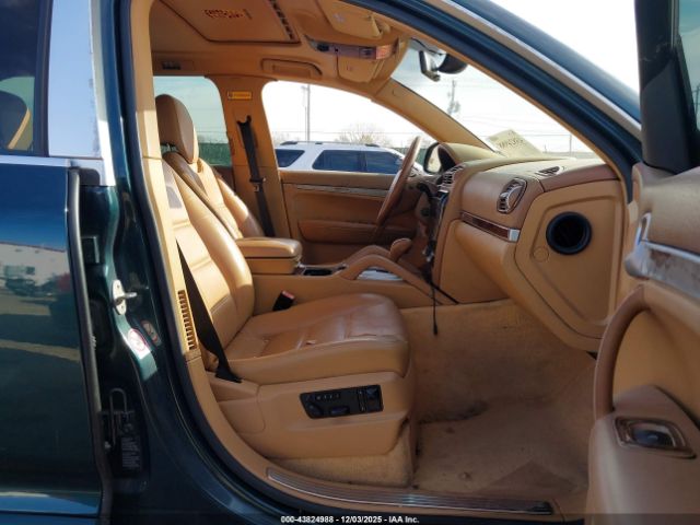 2004 PORSCHE CAYENNE WP1AB29P54LA63558 Photo 4