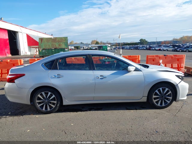 Nissan Altima 2.5 Sv 2017 1N4AL3AP7HC244138 Image 14
