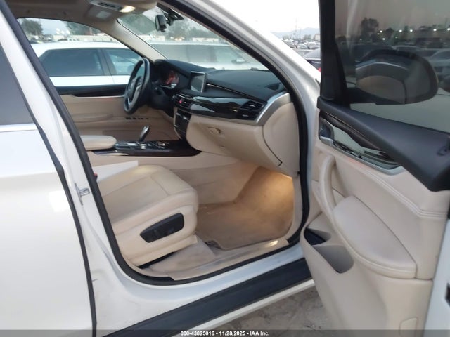 BMW X5 2014 5UXKR2C54E0C01376 Image 5
